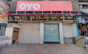 Hotel O Sion Residency